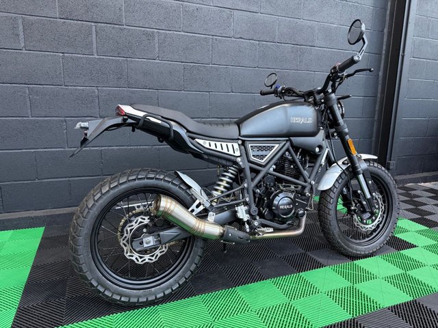 View our HERALD MOTOR CO Brat 250