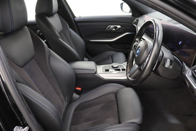 2022 BMW 3 Series 2L M Sport 5dr - Photo 12