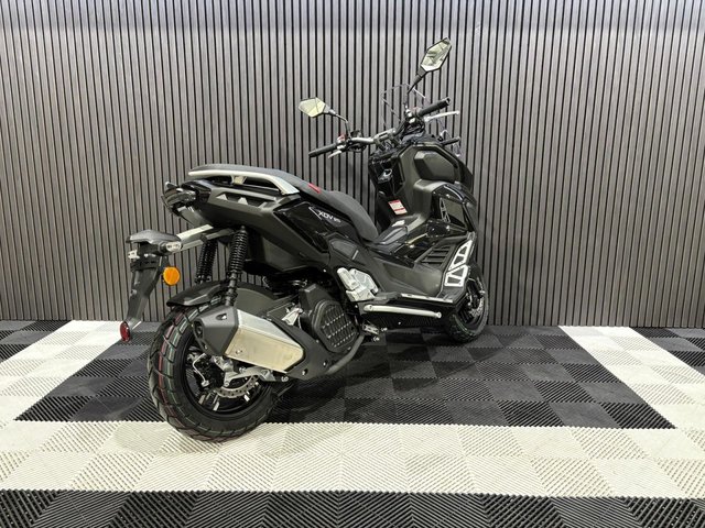 View our LEXMOTO Aura 125