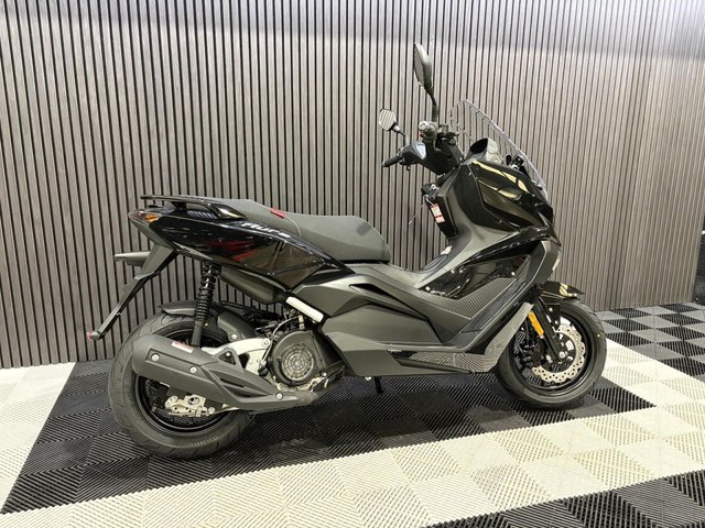View our LEXMOTO Aura 125