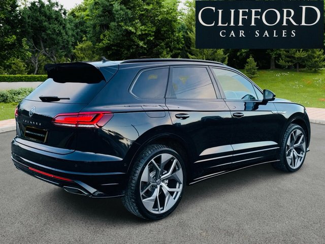 2019 Volkswagen Touareg 3L R-Line Tech 5dr - Photo 10