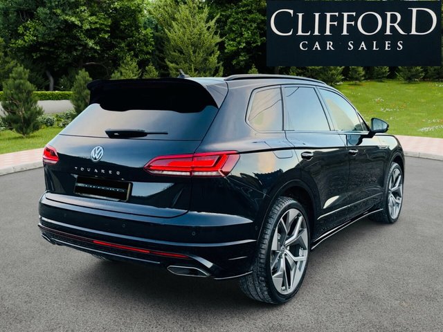 2019 Volkswagen Touareg 3L R-Line Tech 5dr - Photo 12