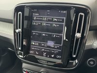 USED 2021 21 VOLVO XC40 2.0 B4 MHEV Inscription Pro SUV 5dr Petrol Hybrid Auto Euro 6 (s/s) (197 ps) Lounge Pack | Full Leather | Pan