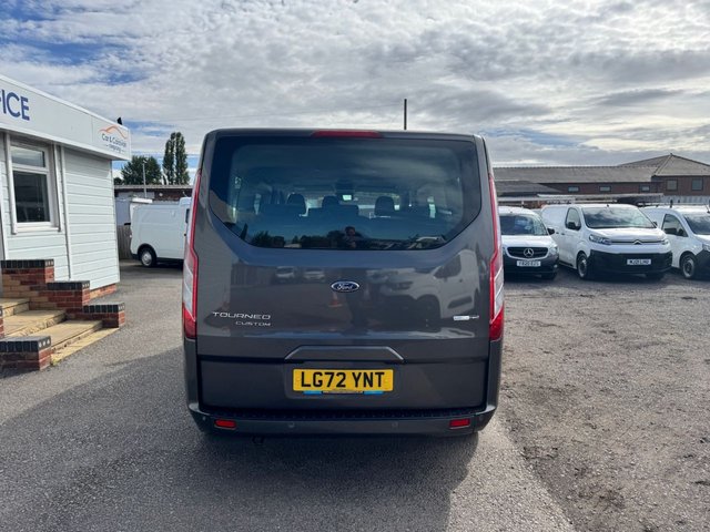 View our FORD TOURNEO CUSTOM