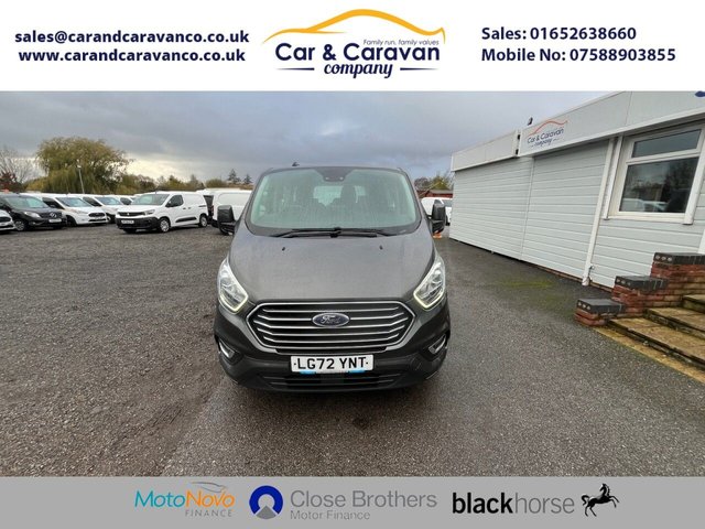 2022 Ford Tourneo Custom 2L Titanium 5dr - Photo 2