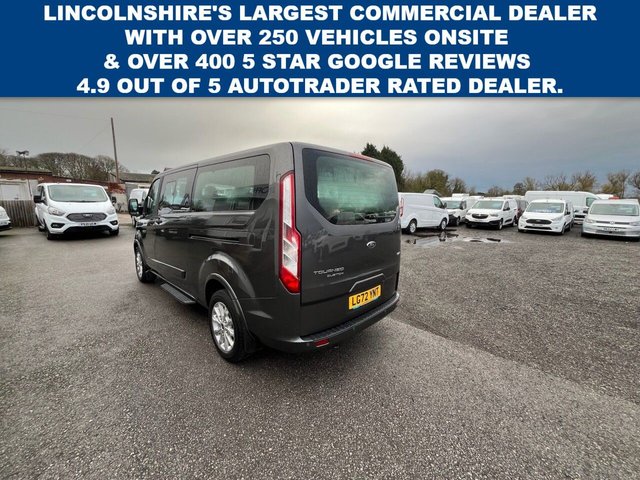 2022 Ford Tourneo Custom 2L Titanium 5dr - Photo 3