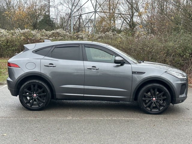 2019 JAGUAR E-PACE - Photo 6