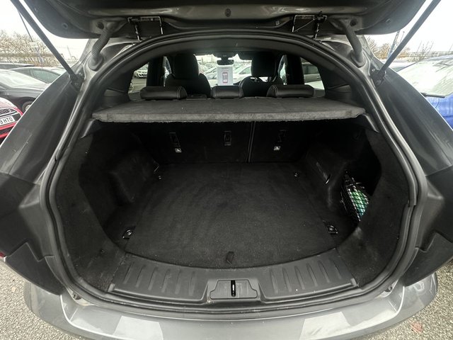 2019 JAGUAR E-PACE - Photo 11