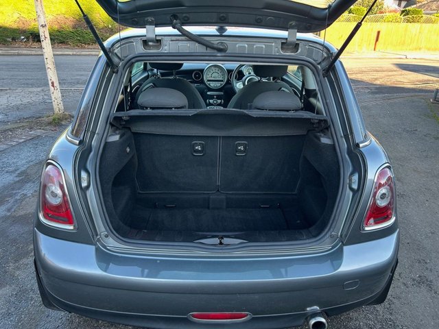 2010 MINI HATCH - Photo 7