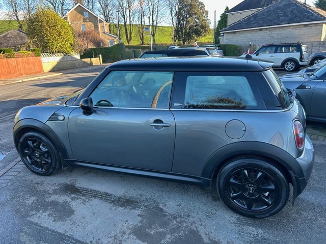 2010 MINI HATCH - Photo 5