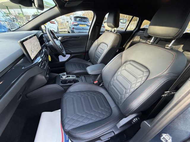 2022 Ford Focus 1L St-Line Vignale 5dr - Photo 10