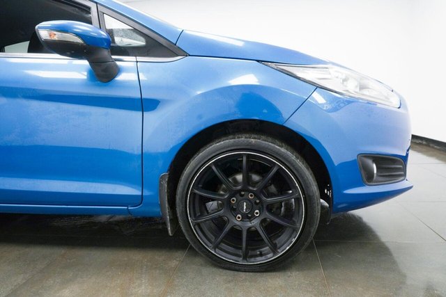 2014 FORD FIESTA 1.0T EcoBoost Titanium Euro 5 (s/s) 5dr - Photo 5