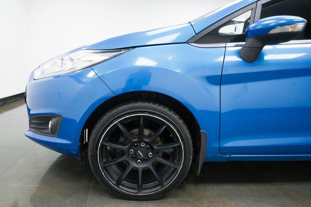 2014 FORD FIESTA 1.0T EcoBoost Titanium Euro 5 (s/s) 5dr - Photo 6
