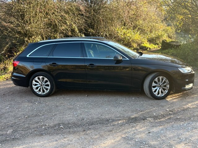 2022 A4 AVANT 2.0 TDI 35 TECHNIK ESTATE 5DR DIESEL S TRONIC EURO 6... photo