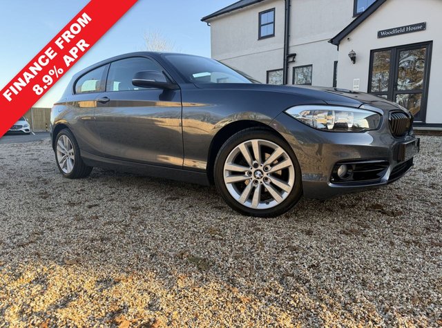 2019 2019 BMW 1 SERIES 1.5 118i GPF Sport Hatchback 3dr Petrol Manual Euro 6 (s/s) (136 ps) DAB NAV BT RP/SENSORS FSH Year photo