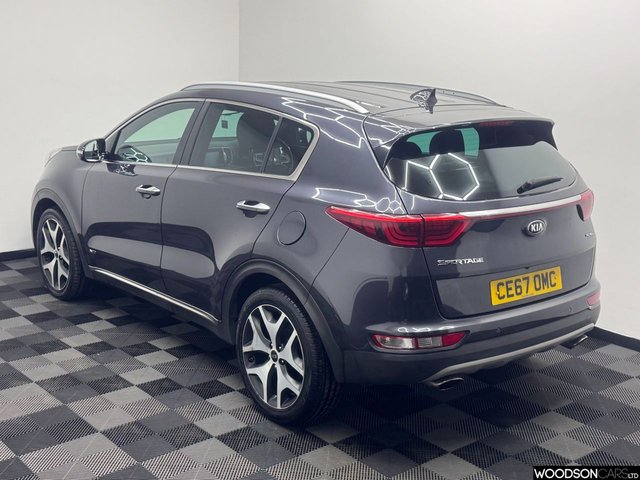 View our KIA SPORTAGE