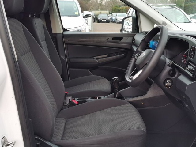 2021 VOLKSWAGEN CADDY - Photo 11
