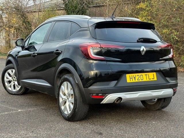 2020 Renault Captur 1.5L Iconic 5dr - Photo 2