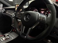 USED 2014 64 MERCEDES-BENZ GLA 45 2.0 GLA45 AMG (Premium) SpdS DCT 4MATIC Euro 6 (s/s) 5dr Reverse Camera | Edition 1