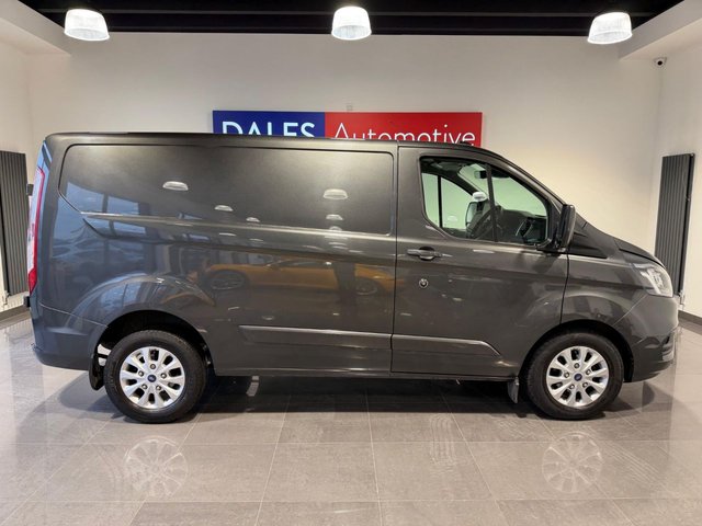 View our FORD TRANSIT CUSTOM