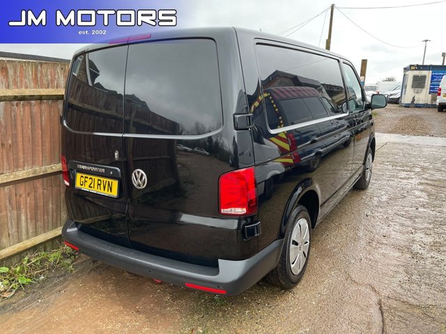 2021 Volkswagen Transporter 2L Startline 5dr - Photo 2