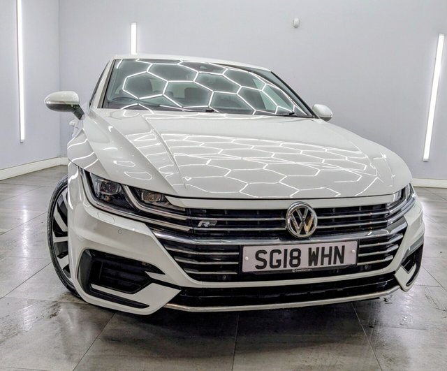 View our VOLKSWAGEN ARTEON