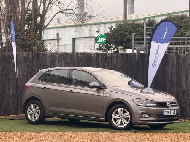 2019 VOLKSWAGEN POLO - Photo 9