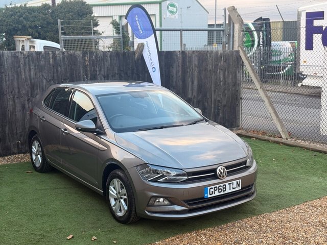 2019 VOLKSWAGEN POLO - Photo 6