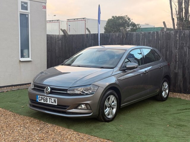 2019 VOLKSWAGEN POLO - Photo 8