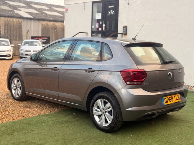 2019 VOLKSWAGEN POLO - Photo 11