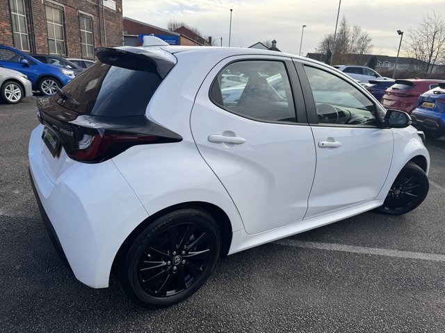 2022 TOYOTA YARIS 2022 1.5 VVT-h Icon Hatchback 5dr Petrol Hybrid E-CVT - Photo 10