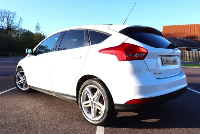 2015 FORD FOCUS - Photo 3