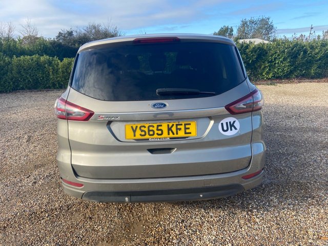 2015 FORD S-MAX 2.0 TDCi Titanium MPV 5dr Diesel Manual Euro 6 (s/s) (150 ps) - Photo 4