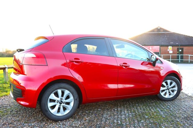 2016 KIA RIO - Photo 12