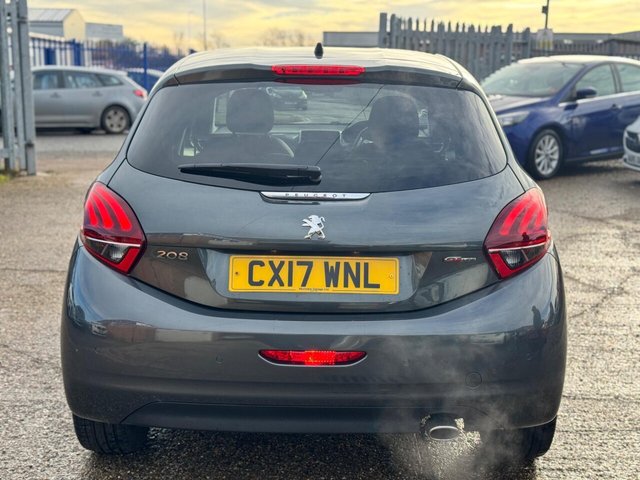 2017 PEUGEOT 208 - Photo 4
