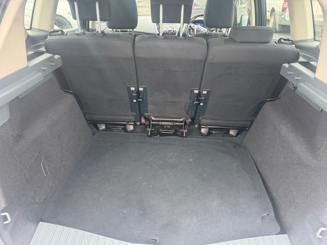 2013 FORD C-MAX - Photo 12