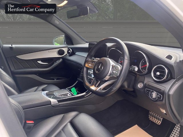 2021 Mercedes-Benz Glc 2L Amg Line 5dr - Photo 11