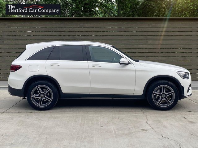 2021 Mercedes-Benz Glc 2L Amg Line 5dr - Photo 9