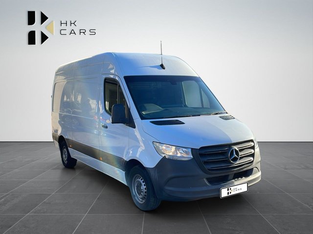 View our MERCEDES-BENZ SPRINTER