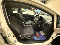 USED 2016 16 KIA RIO 1.4 2 Hatchback 5 Door Petrol Automatic Euro 6 (107 bhp) ULEZ EURO 6 1 PREVIOUS OWNER
