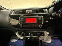 USED 2016 16 KIA RIO 1.4 2 Hatchback 5 Door Petrol Automatic Euro 6 (107 bhp) ULEZ EURO 6 1 PREVIOUS OWNER