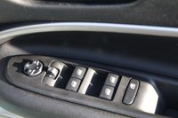 USED 2024 24 JEEP Avenger 1.2 Altitude SUV 5dr Petrol Manual Euro 6 (s/s) (100 ps) GREAT VALUE SUV