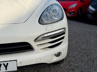 USED 2011 11 PORSCHE CAYENNE 3.0 TD V6 SUV 5dr Diesel Tiptronic 4WD Euro 5 (s/s) (240 ps) 