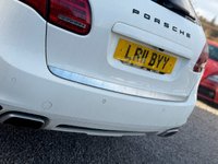 USED 2011 11 PORSCHE CAYENNE 3.0 TD V6 SUV 5dr Diesel Tiptronic 4WD Euro 5 (s/s) (240 ps) 