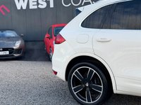 USED 2011 11 PORSCHE CAYENNE 3.0 TD V6 SUV 5dr Diesel Tiptronic 4WD Euro 5 (s/s) (240 ps) 