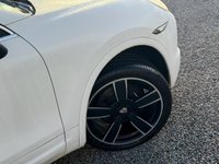 USED 2011 11 PORSCHE CAYENNE 3.0 TD V6 SUV 5dr Diesel Tiptronic 4WD Euro 5 (s/s) (240 ps) 