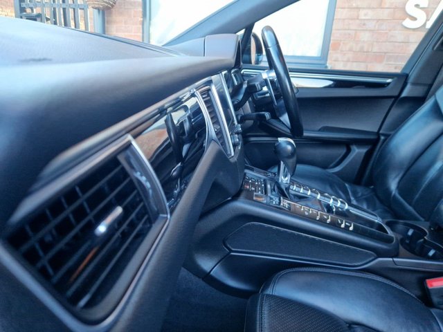 View our PORSCHE MACAN