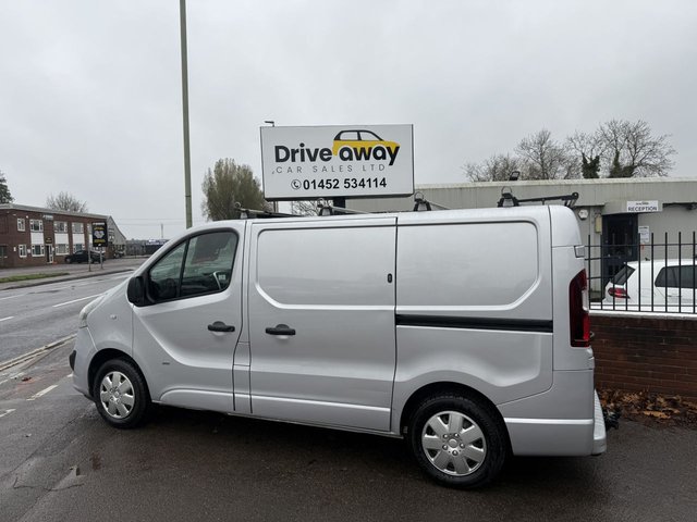 2015 15 Vauxhall Vivaro 1.6 CDTi 2700 BiTurbo ecoFLEX Sportive Panel Van 5dr Diesel Manual L1 H1 Euro 5 (s/s) (120 ps)