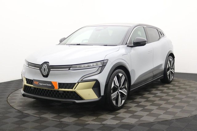 2022 Renault Megane E-Tech - Photo 9