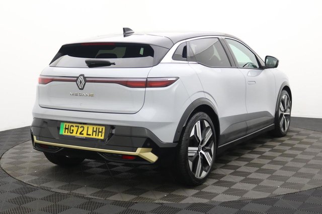 2022 Renault Megane E-Tech - Photo 5